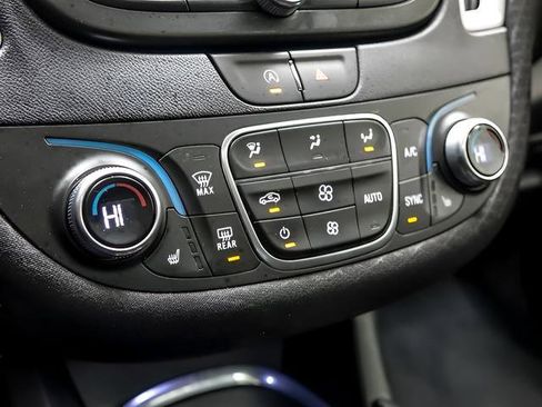 Used 2024 Chevrolet Malibu LT FWD image 20