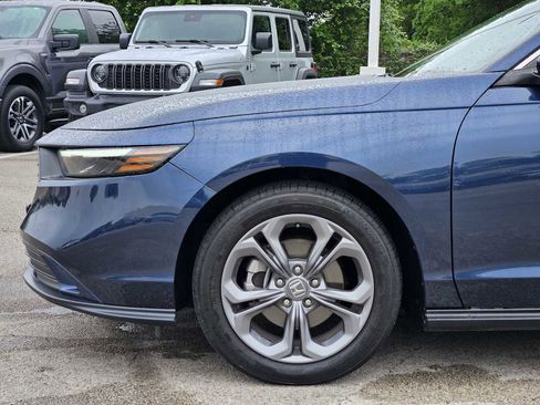 Certified 2024 Honda Accord EX image 8