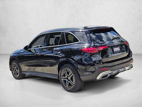Used 2026 Mercedes-Benz GLC 300 image 8