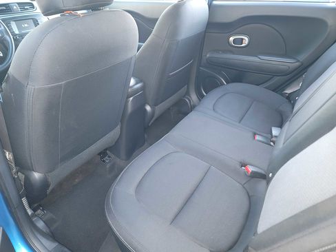 Used 2017 Kia Soul + w/ Designer's Package FWD image 11