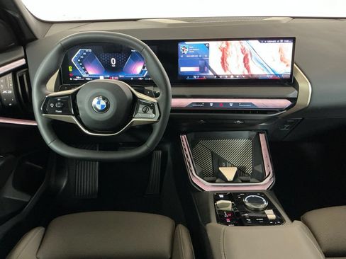 Certified 2025 BMW X3 xDrive30i w/ Convenience Package AWD/4WD image 9