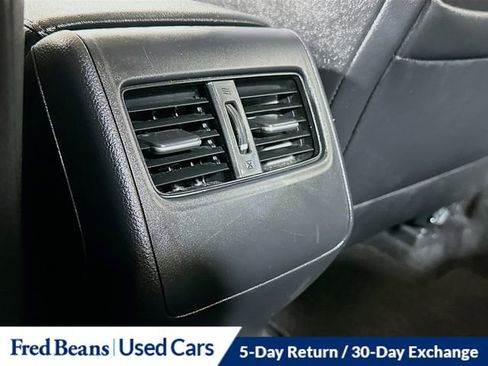 Used 2019 Honda Accord Touring image 26