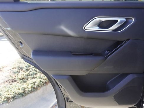 New 2026 Land Rover Range Rover Velar Dynamic SE image 28