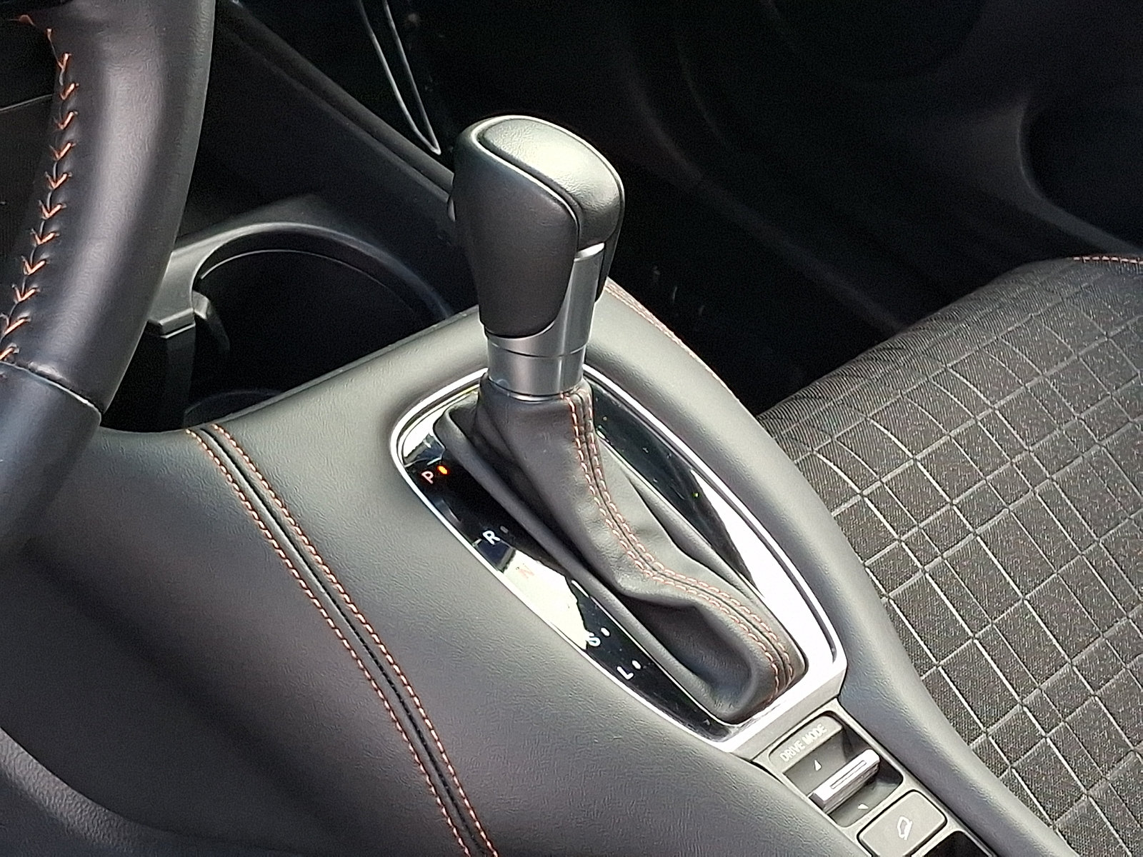 Certified 2024 Honda HR-V Sport image 15