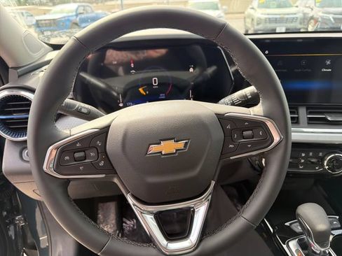 New 2026 Chevrolet Trax LT w/ Driver Confidence Package FWD image 21