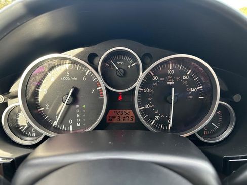 Used 2007 MAZDA MX-5 Miata Touring image 3