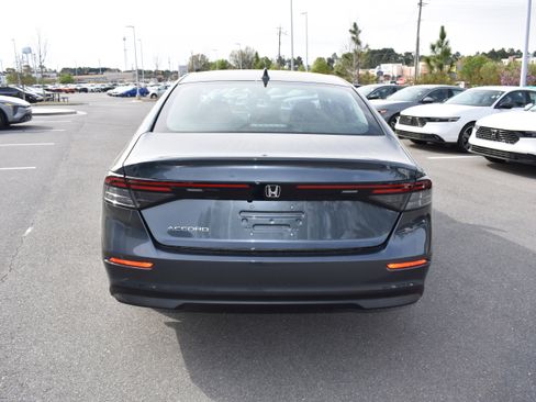 New 2026 Honda Accord LX image 8