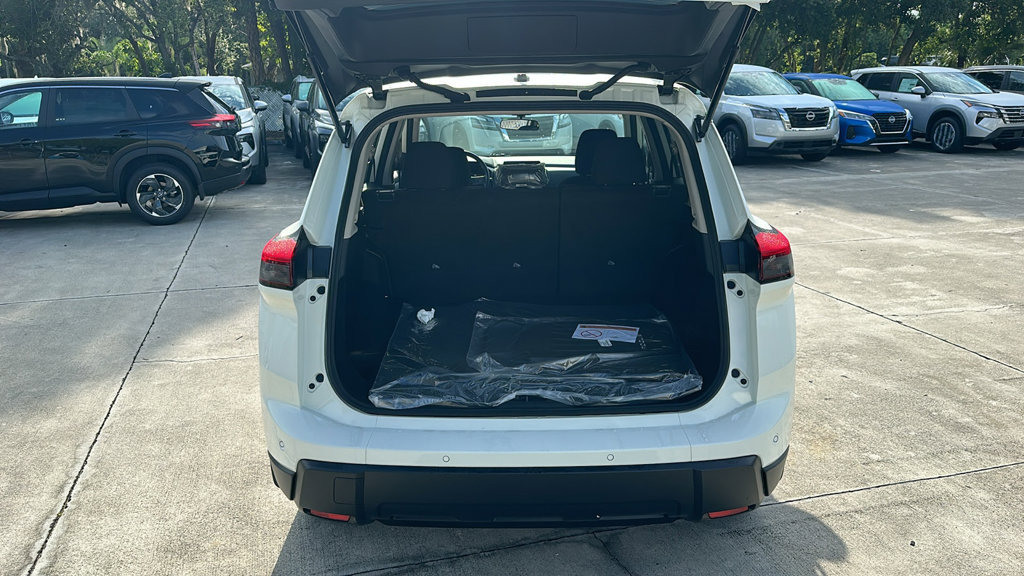 Certified 2025 Nissan Rogue S AWD/4WD image 30