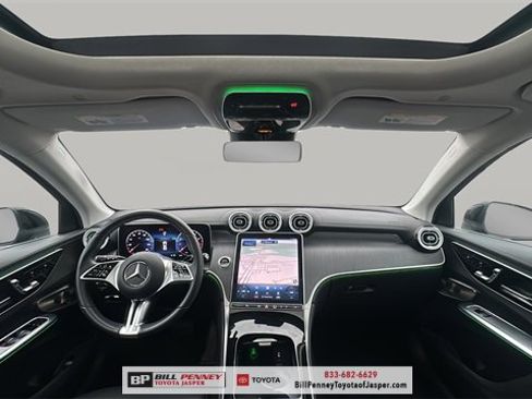 Used 2023 Mercedes-Benz GLC 300 4MATIC image 10