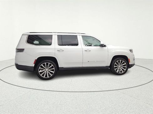Used 2022 Jeep Grand Wagoneer Series II w/ Convenience Group III image 8