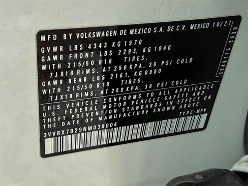 Certified 2022 Volkswagen Taos SE image 24