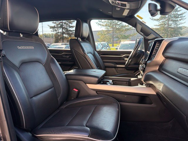 Used 2019 RAM 1500 Laramie AWD/4WD image 33
