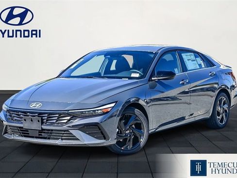 New 2026 Hyundai Elantra SEL Sport image 1