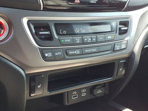 Used 2024 Honda Passport EX-L image 19