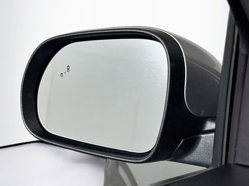 Used 2025 Kia Soul LX w/ LX Technology Package image 16