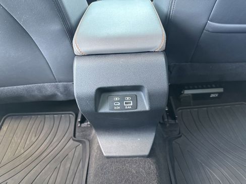 Certified 2025 Subaru Crosstrek 2.5i Limited w/ Crosstrek Mirror Package image 25