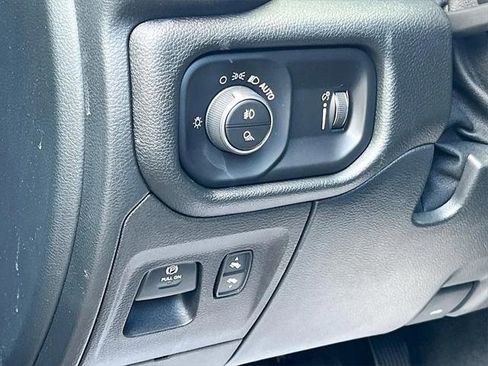 Certified 2022 RAM 1500 Lone Star image 10