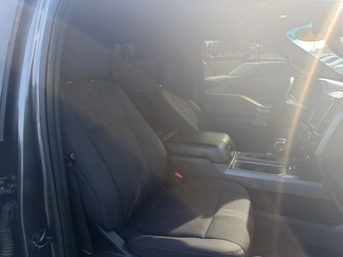 Used 2016 Ford F150 XLT w/ Equipment Group 302A Luxury AWD/4WD image 15