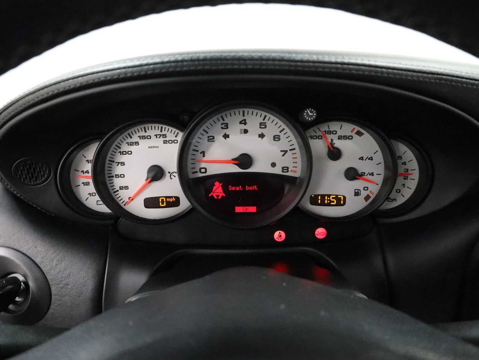 Used 2002 Porsche 911 Carrera RWD image 22