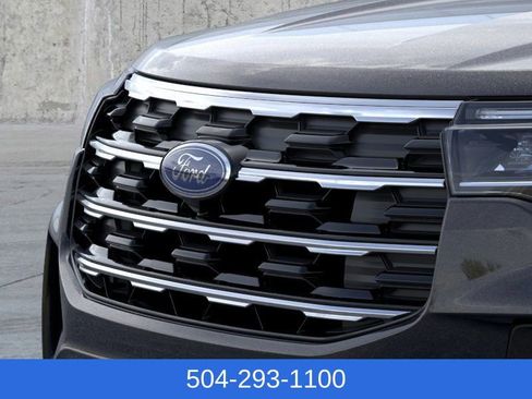 New 2026 Ford Explorer Active RWD image 19
