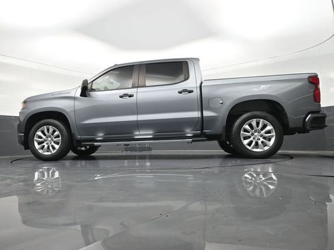 Used 2022 Chevrolet Silverado 1500 Custom RWD image 27