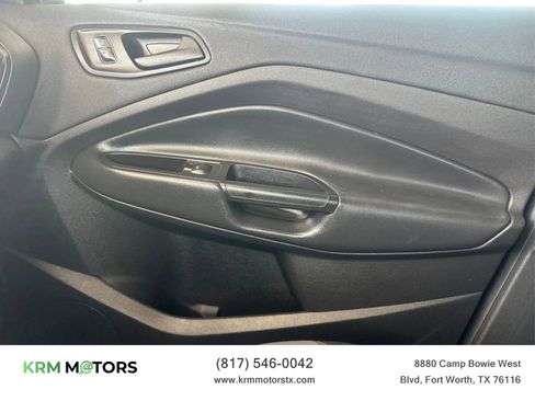 Used 2017 Ford Escape S image 21