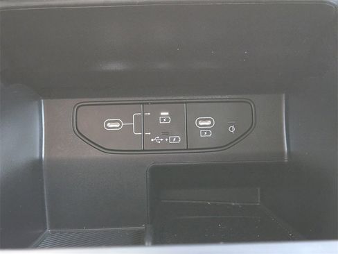 Certified 2025 Kia Sorento EX w/ EX Panoramic Sunroof Package image 22