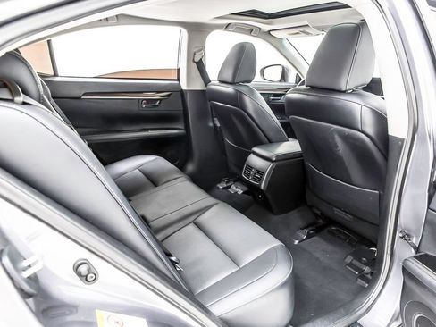 Used 2018 Lexus ES 350 w/ Premier Package FWD image 36