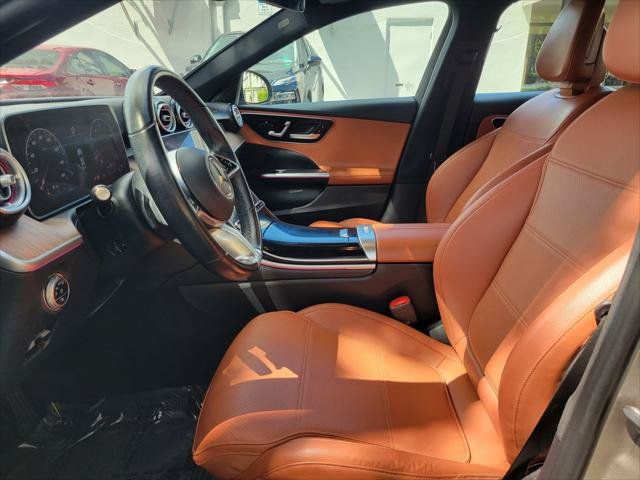 Used 2022 Mercedes-Benz C 300 Sedan w/ Exclusive Trim Package image 18