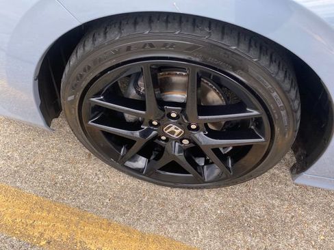 Used 2022 Honda Civic Sport image 28