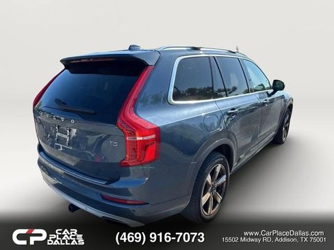 Used 2021 Volvo XC90 T5 Momentum w/ Protection Package Premier FWD image 3