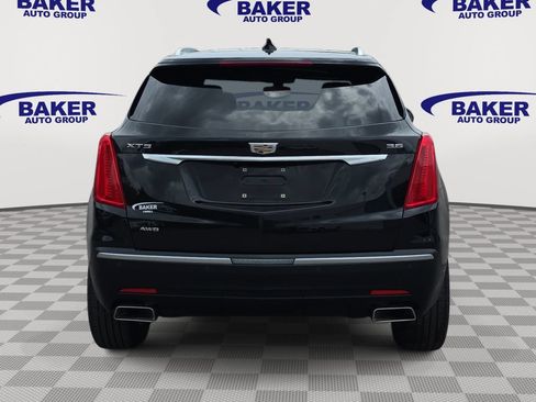 Used 2018 Cadillac XT5 AWD image 6