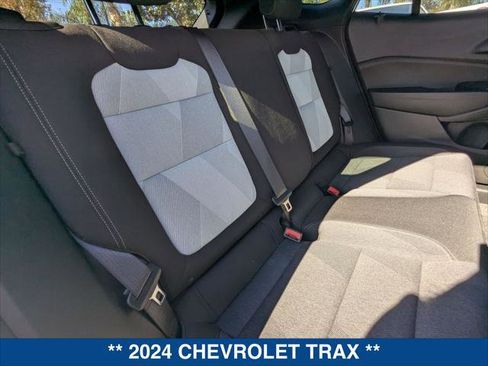 Used 2024 Chevrolet Trax RS w/ Driver Confidence Package image 22