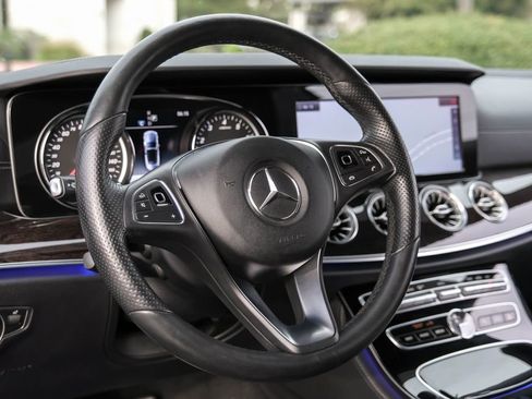 Used 2018 Mercedes-Benz E 400 Cabriolet image 10