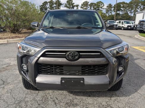 Used 2021 Toyota 4Runner SR5 Premium w/ Moonroof Package image 9