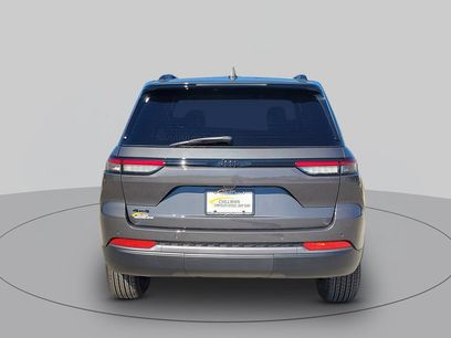 New 2026 Jeep Grand Cherokee Altitude