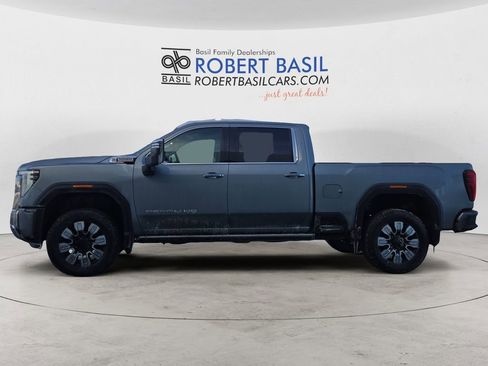 Certified 2024 GMC Sierra 2500 Denali w/ Denali Reserve Package image 2