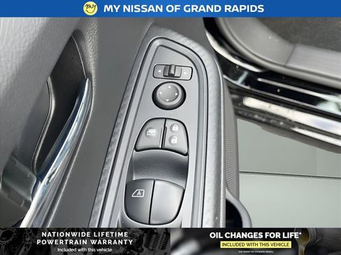 New 2025 Nissan Versa SV w/ Trunk Package image 7