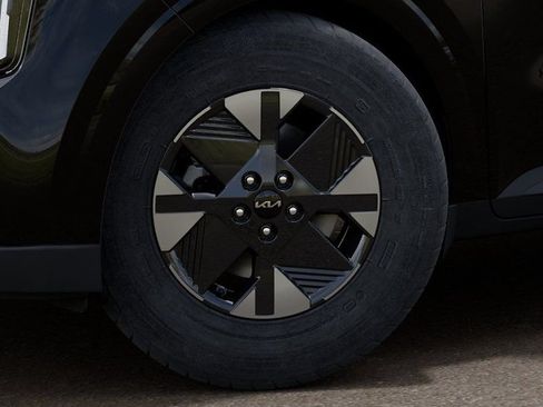 New 2026 Kia Carnival LXS FWD image 9