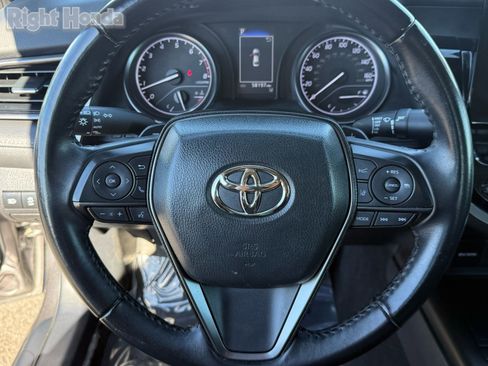 Used 2023 Toyota Camry SE image 14