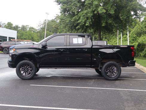 Used 2023 Chevrolet Silverado 1500 LT Trail Boss AWD/4WD image 5