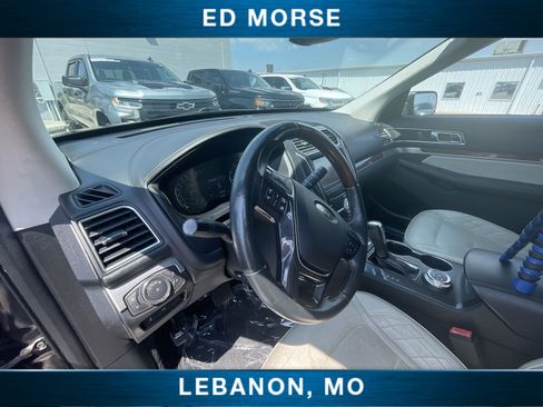 Used 2019 Ford Explorer Platinum AWD/4WD image 10