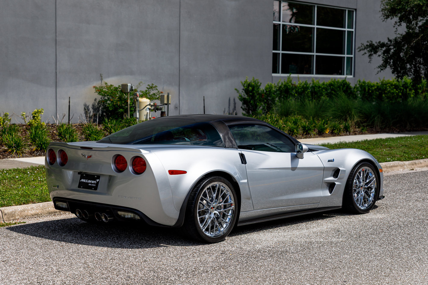 Used 2012 Chevrolet Corvette ZR1 w/ 3ZR Preferred Equipment Group RWD image 2