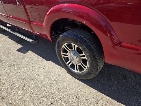 Used 2016 Ford F250 Platinum w/ FX4 Off-Road Package AWD/4WD image 6