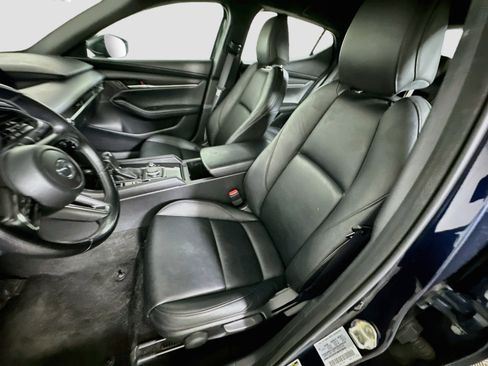 Used 2024 MAZDA MAZDA3 s FWD image 13