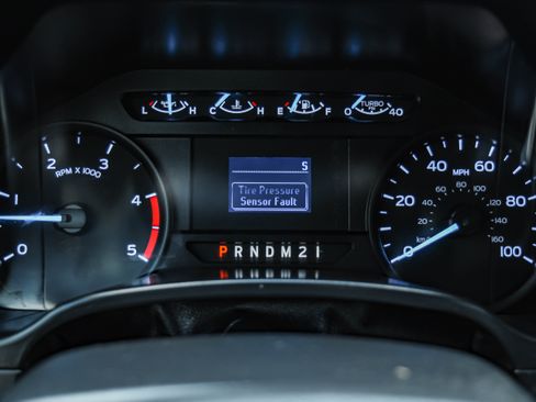 Used 2019 Ford F350 XL w/ Power Equipment Group image 19