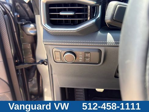 Used 2025 Ford Mustang GT Premium RWD image 18