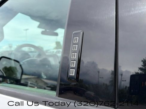 Used 2021 Ford F250 XLT w/ XLT Premium Package AWD/4WD image 15