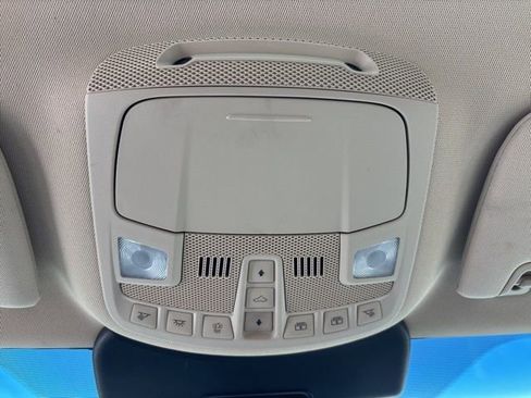 Used 2020 Lincoln Nautilus Reserve w/ Equipment Group 201A image 23