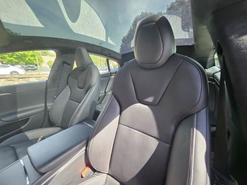 Used 2023 Tesla Model S Plaid AWD/4WD image 39